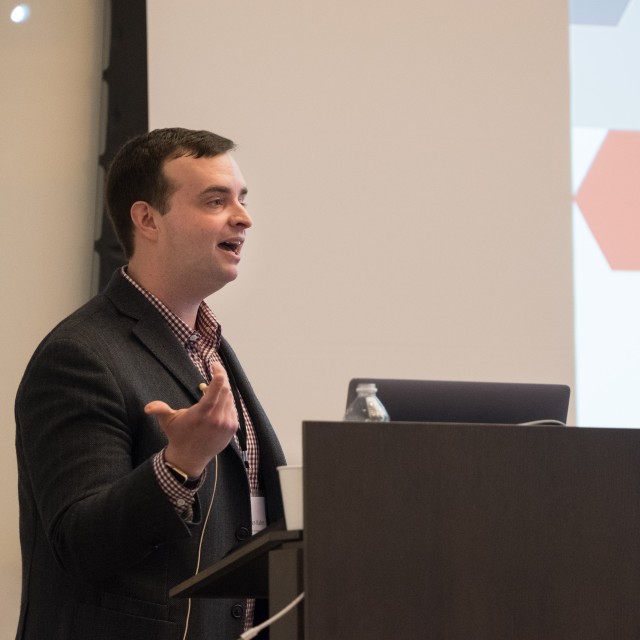 Aaron Esser-Kahn describes his lab's science at a seminar
